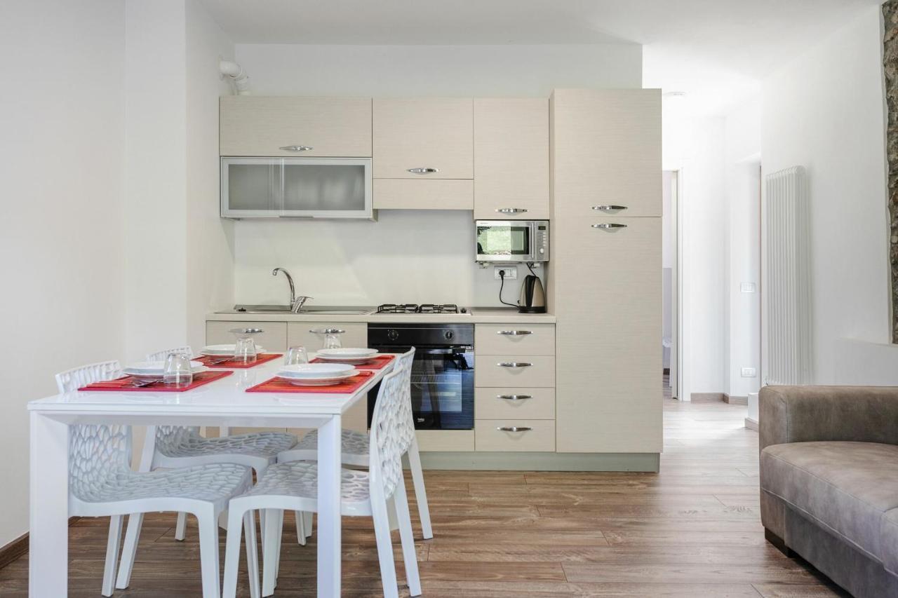 Cremia Suits By Halldis Buitenkant foto